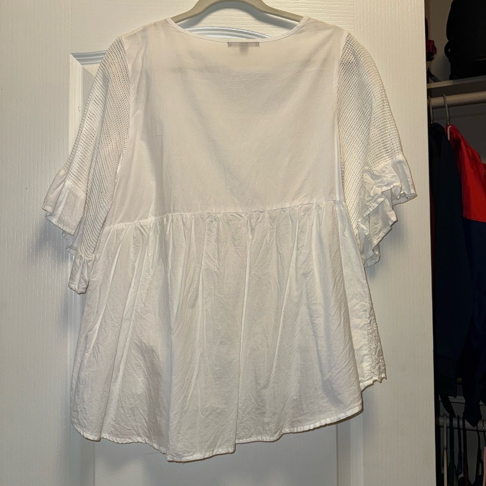 White Ruffled V-Neck Top - Picture 2 of 3